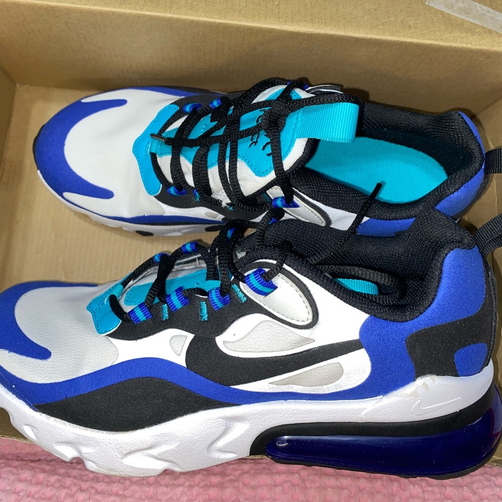 Nike Air Max 270 React (GS) Off Noir/ Magic Flamingo